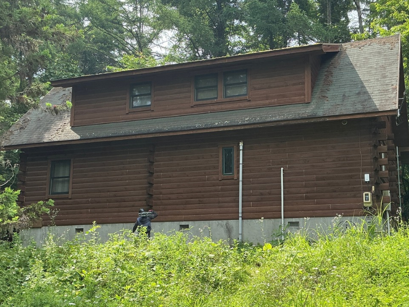 長野県小県郡青木村の一戸建ての外壁塗装（取替） ／ その他塗装（取替）の施工前｜有限会社信美塗装社の施工事例